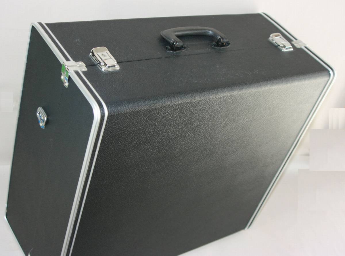TOMBO トンボ T80B アコーディオン ケース付き 37鍵 80ベース T80B アコーディオン TOMBO 37鍵盤⁄80ベース MML音色切替6 TOMBO