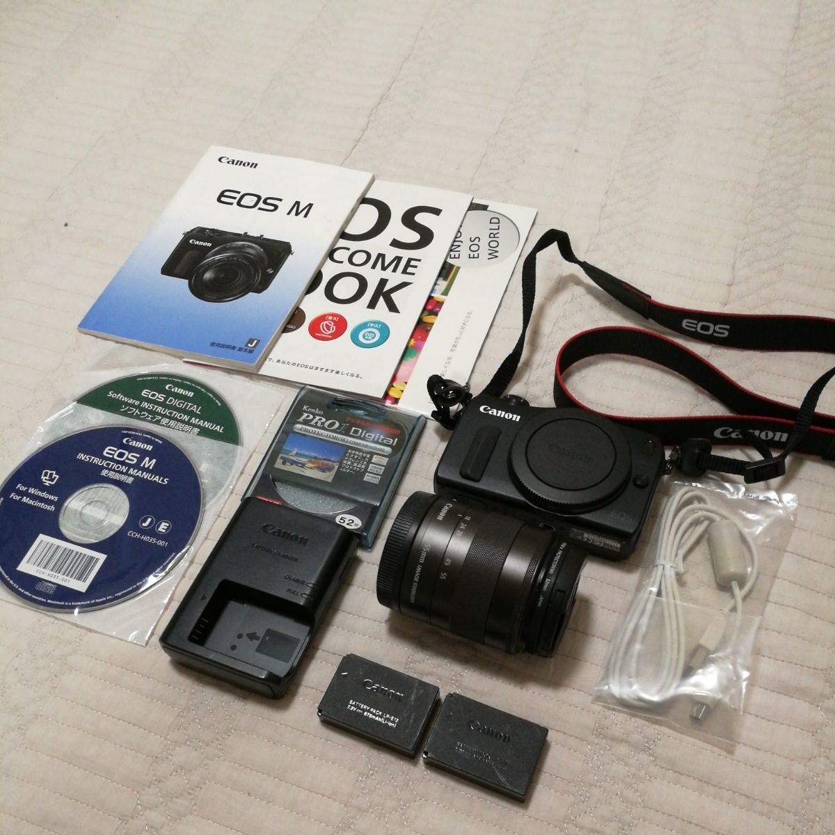 EOS M Canon ミラーレス一眼カメラ レンズキット EF-M18-55mm STM IS 