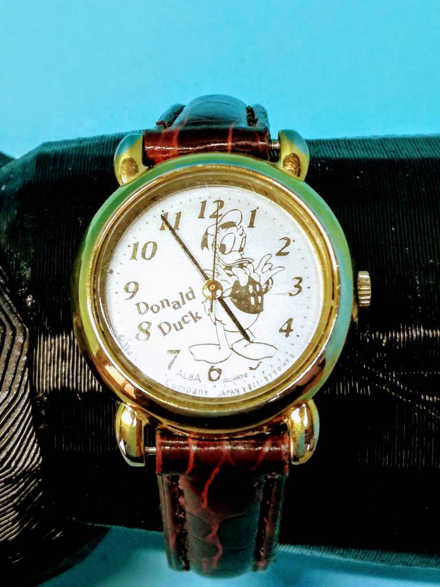 Disney Donald Duck 腕時計 電池切れ