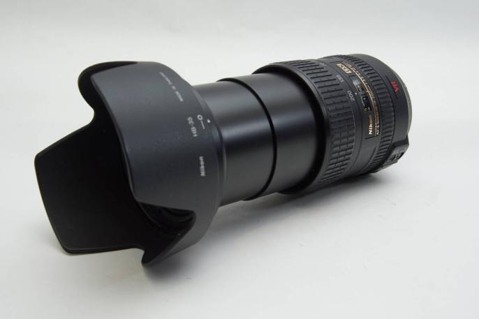 ★極上美品★ Nikon AF-S DX 18-200mm F3.5-5.6 G ED VR ニコン 高倍率ズームレンズ 初心者オススメ 旅行の撮影にもこれ一本 HB-35 フード
