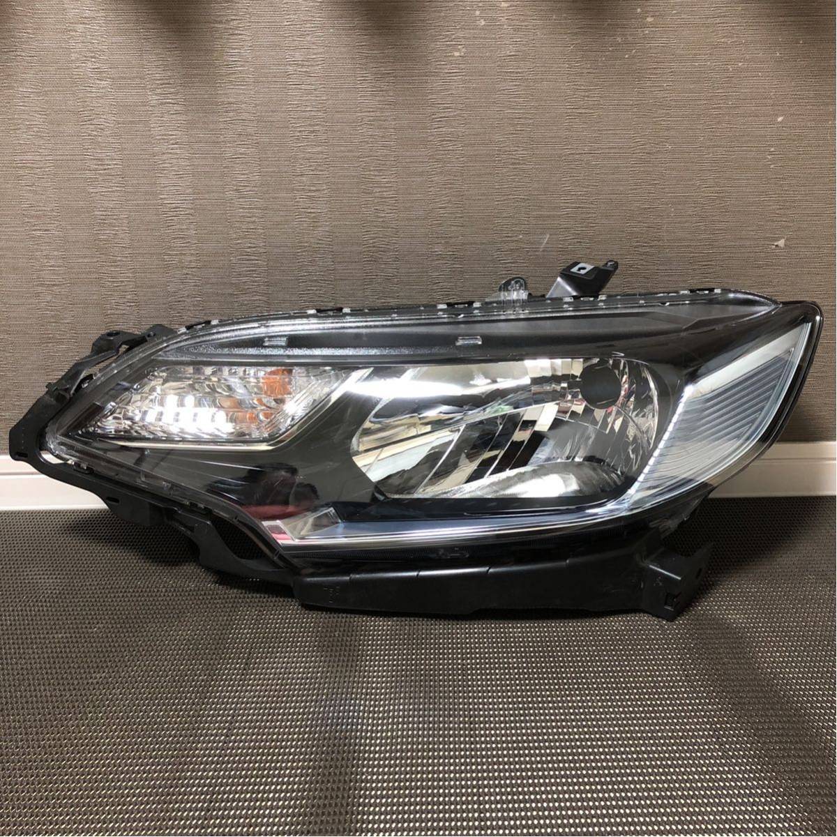 GP5 純正 フィット ホンダ LED 左 ハイブリッド 後期 GP6 即決