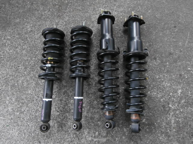 正規品，限定セール 西 フリ－ 平成12年 GF-JCG10 プログレ NC250 73.000km 純正 ノ－マルストラット 4本 足回り 1台分 セット 48510-51010 48530-51030(サスペンションキット（一式）)｜売買されたオークション情報、yahooの商 サスペンションキット（一式）
