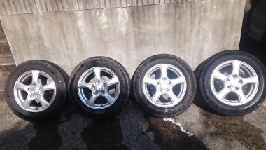 定番，100%新品 VIOLENT 195/65R15 DUNLOP ＋アルミホイール6J&times;15 ４本セット(ラジアルタイヤ)｜売買されたオークション情報、yahooの商品情報をアーカイブ公開 - オークファン 5穴