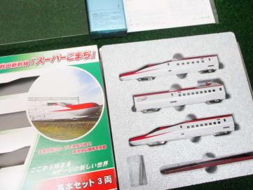 KATO 10-1136 リリース情報KATO (N 211-5600系+313-2600系（東海道）6両セット 特別 エ仲s132 KATO Nゲージ【10-1136】E6系 秋田新幹線 スーパーこまち◇ヘッド/テールライト点灯★基本セット 3両