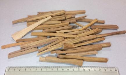 遺品整理 】サンダルウッド 白檀 原木 香木 スティック状 総量