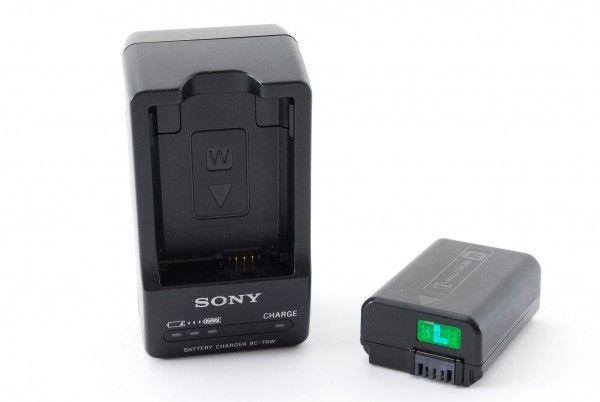 #3016 超美品★ソニー Sony バッテリー NP-FW50 チャージャー BC-TRW セット(ACC-TRW)