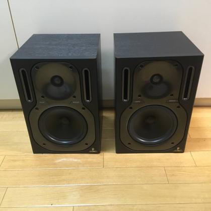 BEHRINGER TRUTH B2030P パッシブスタジオモニター Behringer B2030P