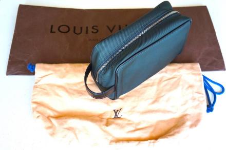 ルイ・ヴィトン LOUIS VUITTON 限定 非売品 超クールな トラベルポーチ