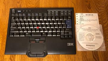 IBM USBトラベルキーボード SK-8845 （タッチパッド） IBM SK-8845 USB