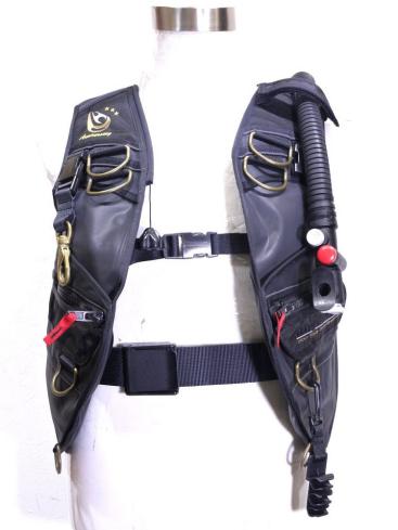 美品 レイソン BCD Reyson SAS X11 M スキューバダイビング レイソン 