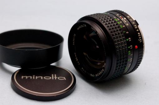  MINOLTA ミノルタ 純正 MC 50mm 高級単焦点レンズ 1:1.4 完動品(ミノルタ)｜売買されたオークション情報、yahooの商品情報をアーカイブ公開 - オークファン ミノルタ