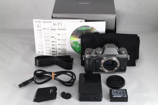 #213 富士 フジ FUJIFILM X-T1 Graphite Silver Edition グラファイトシルバーエディション 美品