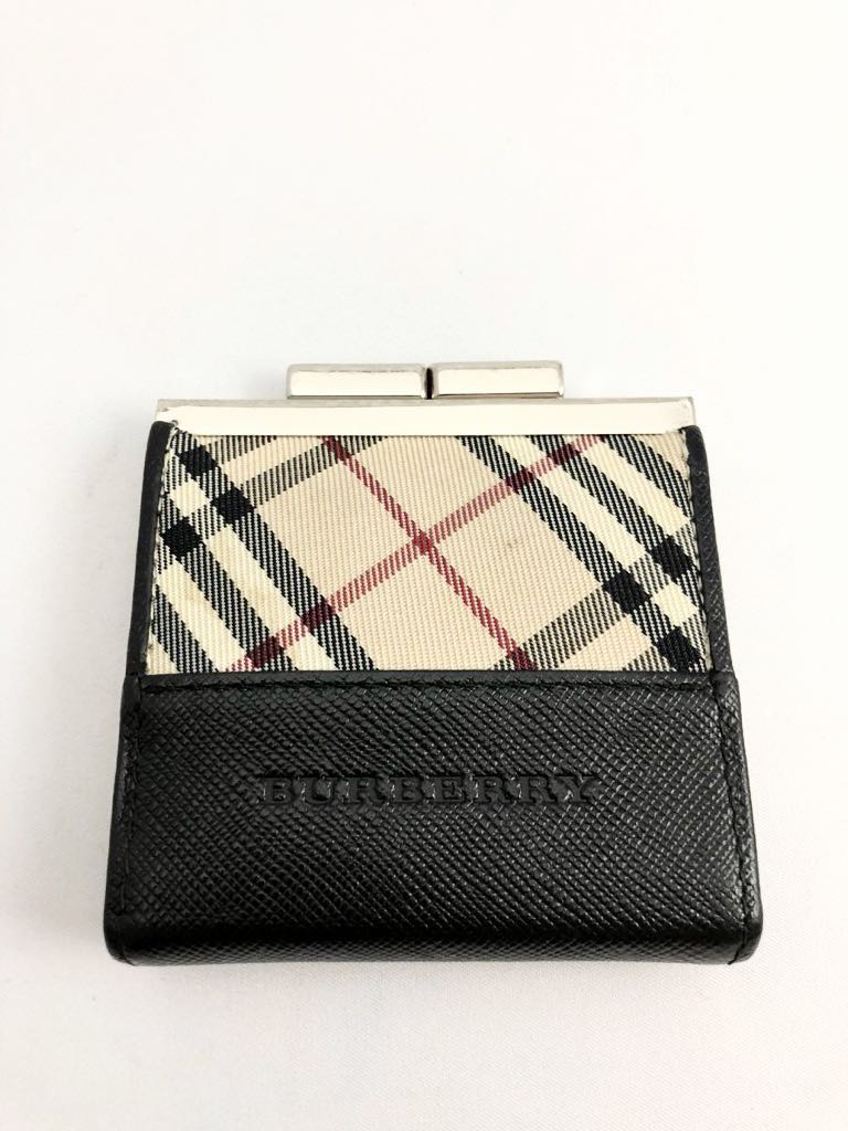  バーバリー コインケース ブラック 小銭入れ 財布(小銭入れ、コインケース)｜売買されたオークション情報、yahooの商品情報をアーカイブ公開 - オークファン 小銭入れ、コインケース