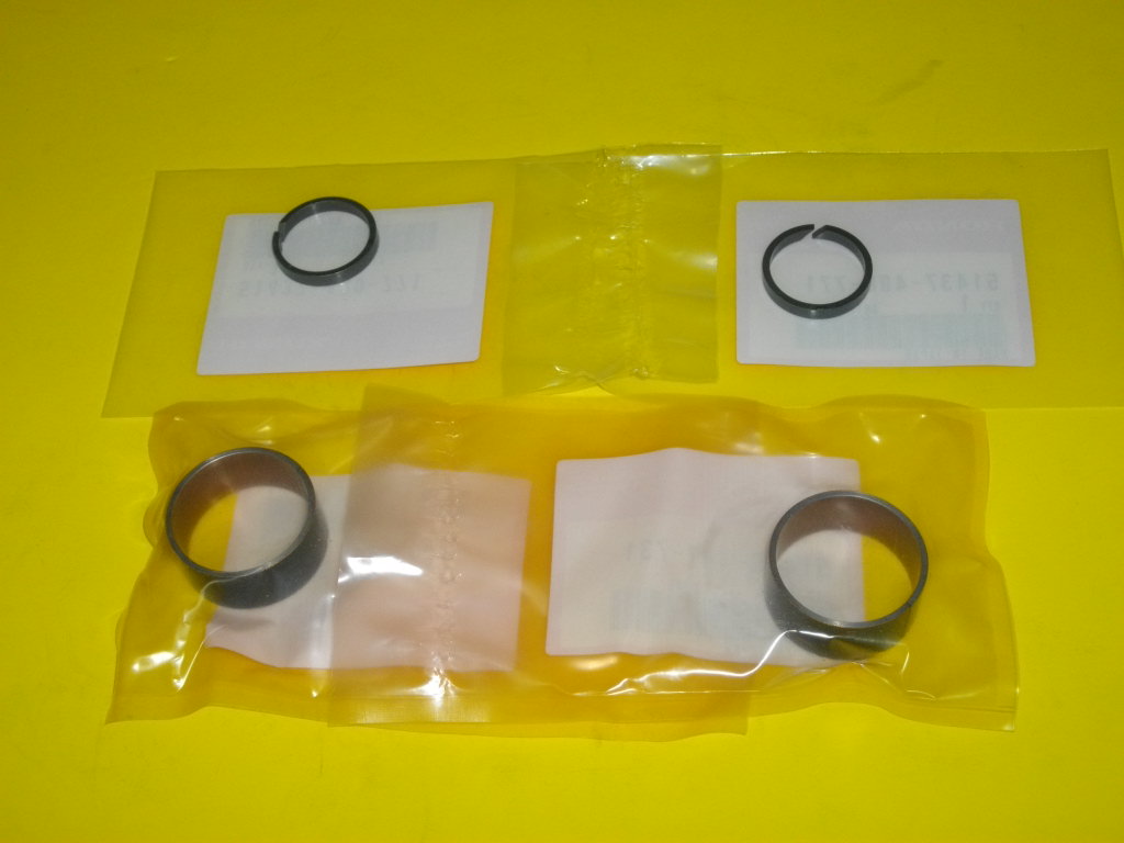 フロントフォークメタルセット RS09 CB250RSZ MC02 ホンダ 純正新品