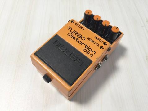 即決 BOSS DS-2 TURBO DISTORTION 定番・名機！ DS-2 Turbo Distortion