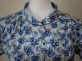 数量限定，最新作 ハンドメイド リバティ２０１８春夏フランダースリネンSwirling Petalsスワイリング ペタルス ショールカラーブラウス 半袖ブラウス L(Lサイズ)｜売買されたオークション情報、yahooの商品情報 Lサイズ