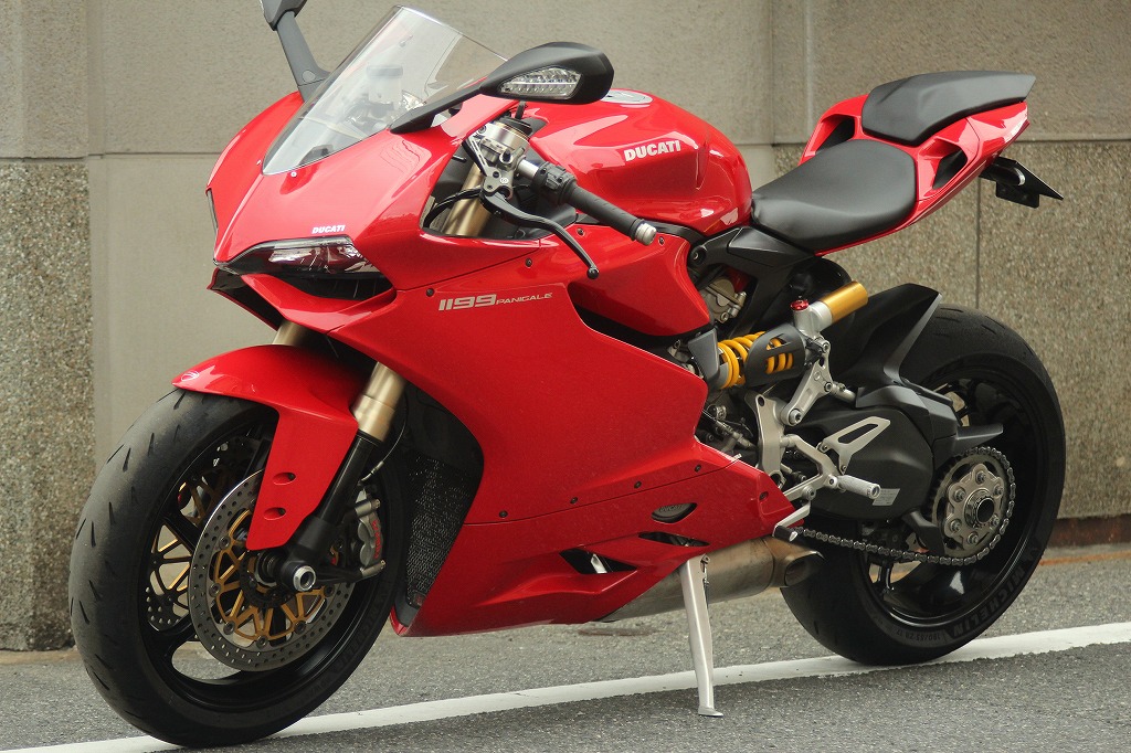 DUCATI 1199パニガーレ ABS ☆美外装☆ 本国マフラー/ブレンボローター 