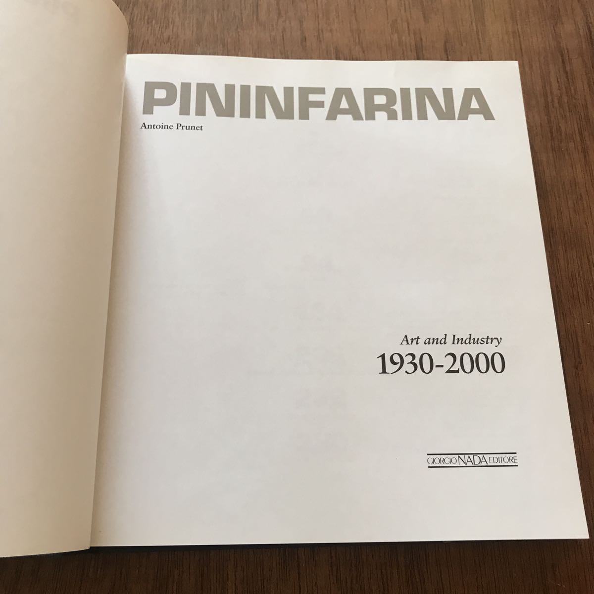 Pininfarina 1930-2000 Pininfarina: 0 ART AND INDUSTRY Art German 1 