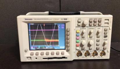 tektronix テクトロニクス TDS 3054Ｂ オシロスコープ 
