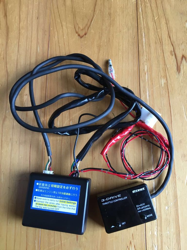 スロットルコントローラー 3-drive PIVOT EVO ピボット pivot 0 中古