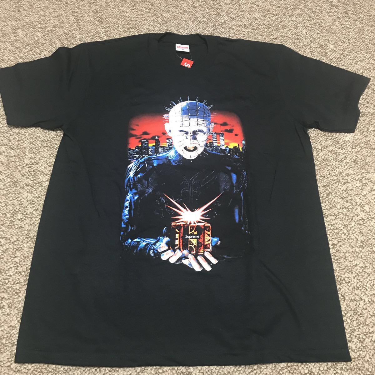 Supreme シュプリーム HellraiserHellonEarthTee Tシャツ 2018ss