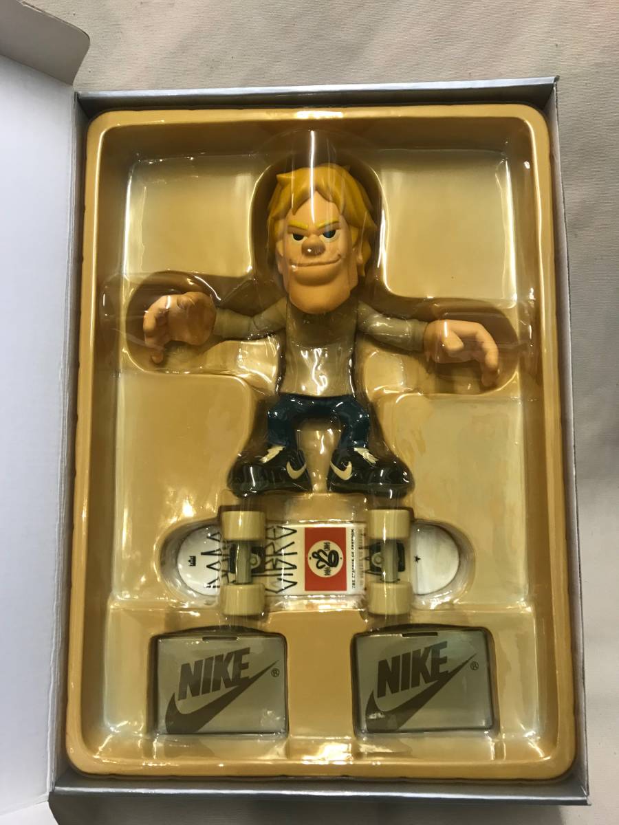 MEDICOM TOY×NIKE SB GINO IANNUCCIフィギュア限定 【公式通販】
