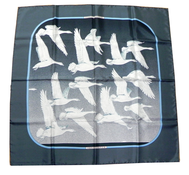 エルメス Oiseaux - Migrateurs シルク スカーフ Scarf カレ90 HERMES