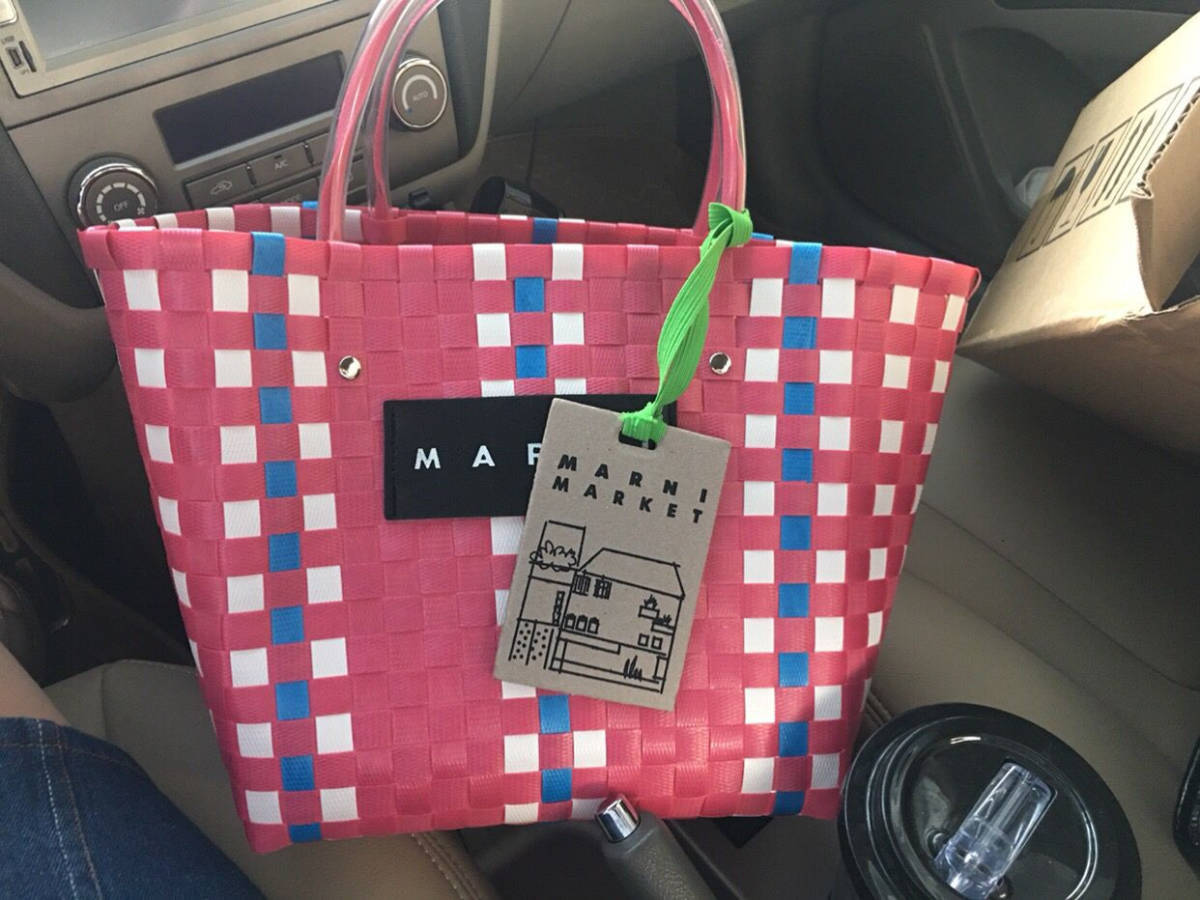 純手作り編み物 マルニ フラワーカフェピクニックバッグカゴ MARNI 