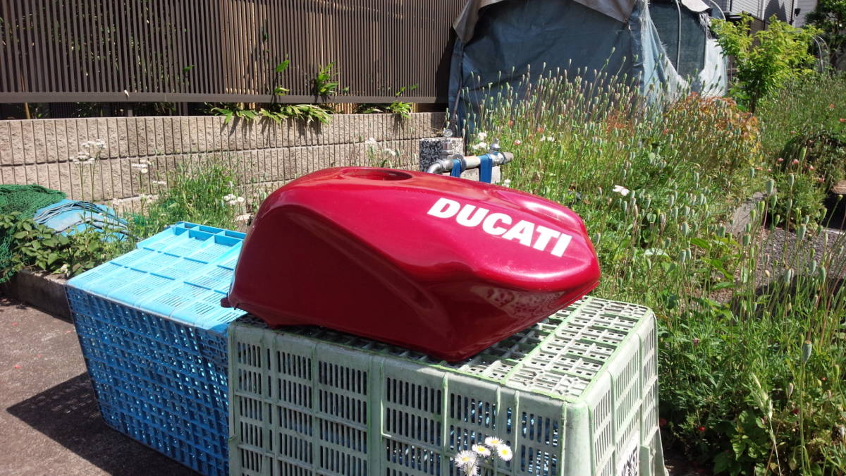 Ducati タンク 0 1 2 3 DUCATI ドゥカティ アルミ製リザーブタンク