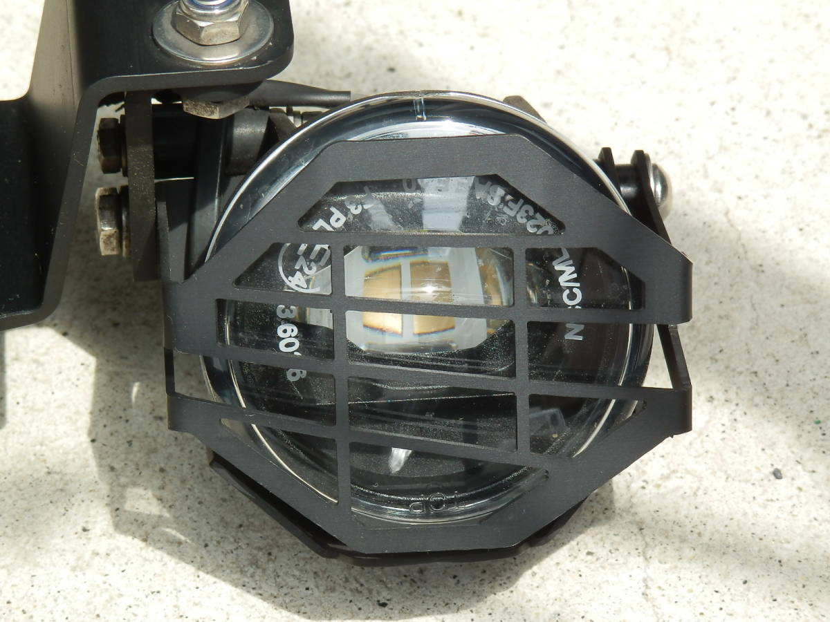 即決！☆BMW F650GS Twin☆TOURATECH　LED　フォグライト☆プロテクター付☆_4