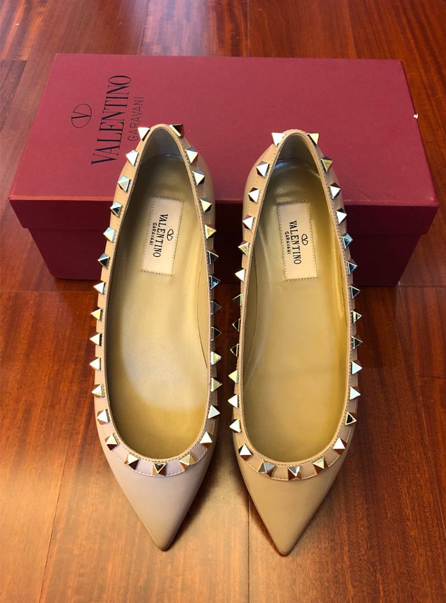 美品 正規品※ヴァレンティノ VALENTINO・ロックスタッズ ・バレー