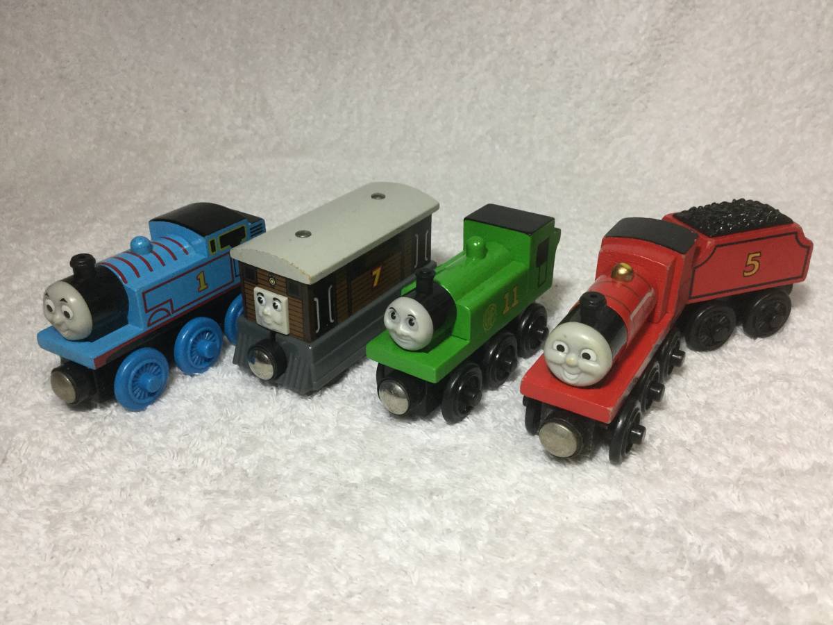 木製 トーマス シリーズ レール 車両 トビー ジェームス オリバー セット きかんしゃトーマス 売買されたオークション情報 Yahooの商品情報をアーカイブ公開 オークファン Aucfan Com