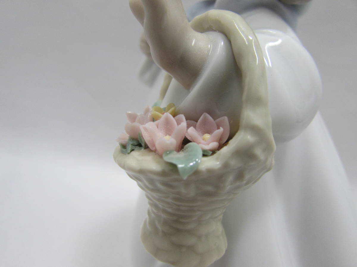 リヤドロ LLADRO ♯6684 『ドリームス』 心の花シリーズ 絶版 陶器 