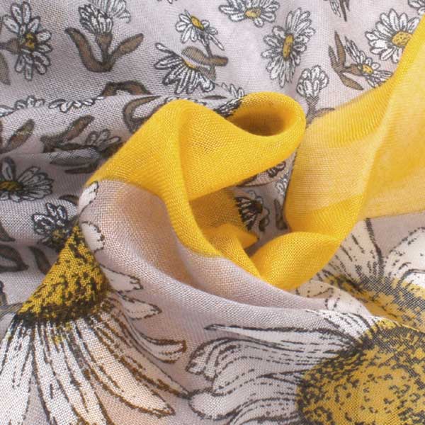 MARC BY MARC JACOBS 花柄ストール MARC JACOBS Daisies Oblong Silk Scarf 花柄 ストール M0009302