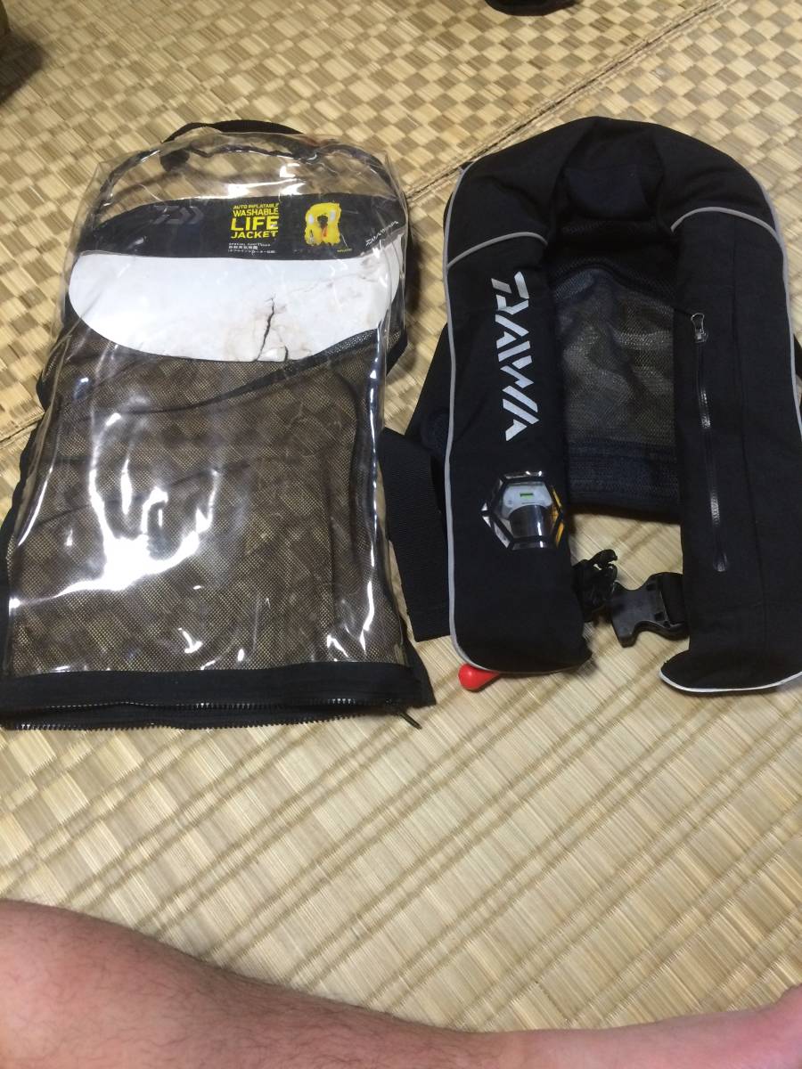 ダイワ ライフジャケット DAIWA レッド 自動膨張式ライフジャケット