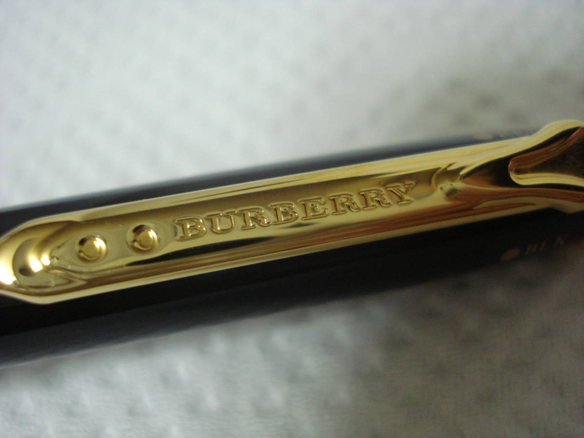 英国王室御用達 バーバリー 鏡面加工ナイト カフリンクス Burberry