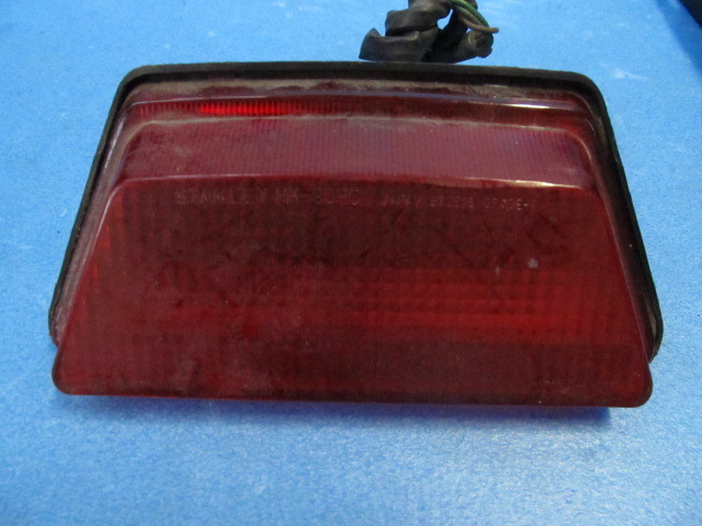 GPZ400F ZX400A 純正テールカウル シートカウル 加工品 【公式通販】