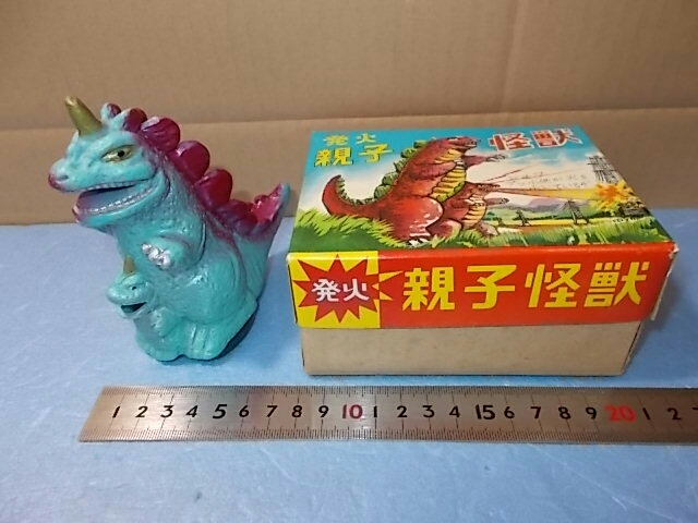 無版権六本角 火吹き怪獣 ソフビ 当時物 26002