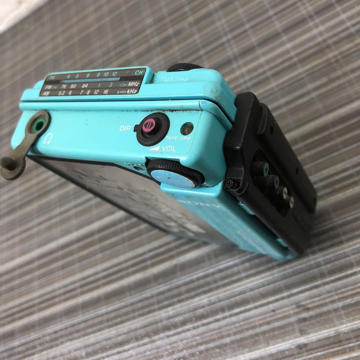Sony WM-F107 Solar - Rare RetroJoseph SONYソニー ソーラー