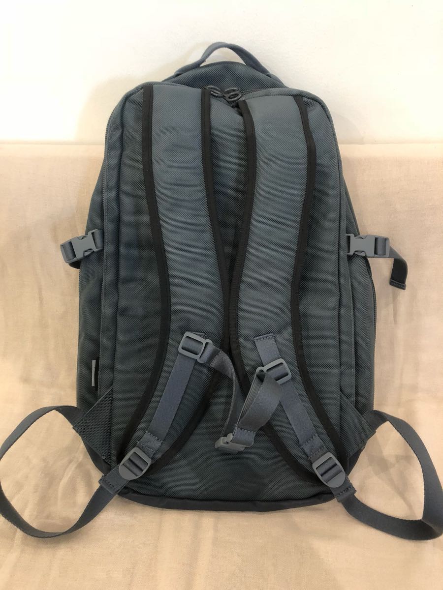 C6 Slim Nylon Edition \u2013 Split C6 DURABLE NYLON SIMPLE SLIM バックパック リュック 美品 バリスティックナイロン 