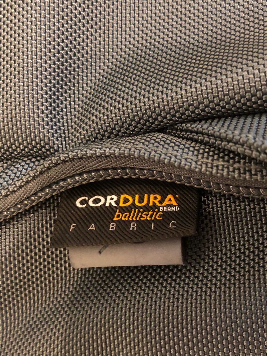 C6 Slim Nylon Edition \u2013 Split C6 DURABLE NYLON SIMPLE SLIM バックパック リュック 美品 バリスティックナイロン 