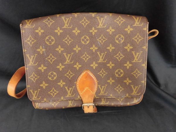 LV 思い出深く ルイヴィトン モノグラム ショルダーバッグ カルトシエール