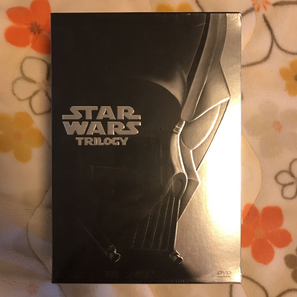スターウォーズ DVD Trilogy4枚組セット 未開封 スターウォーズDVD4枚