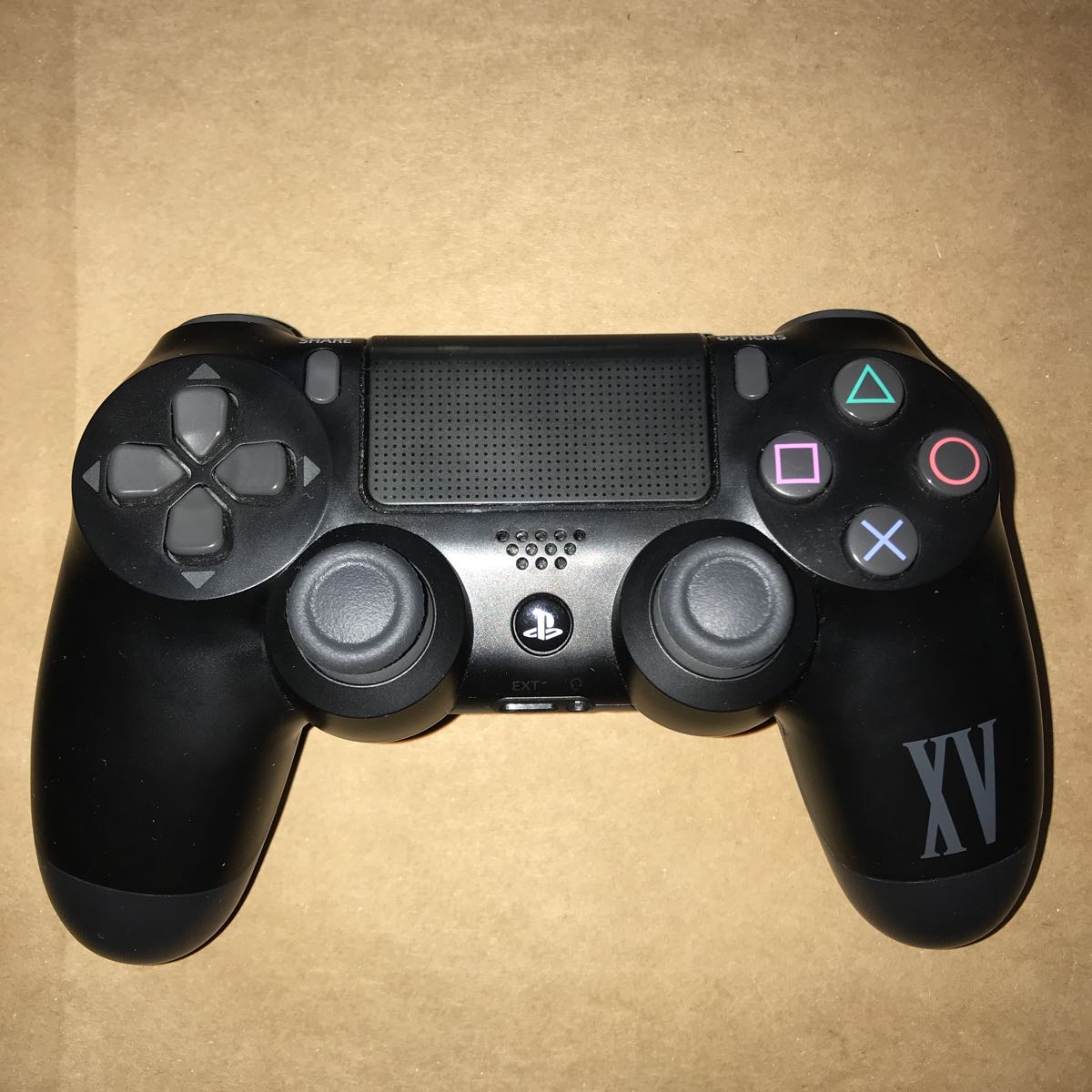 PS4 ワイヤレスコントローラー FINAL FANTASY XV LUNA EDITION