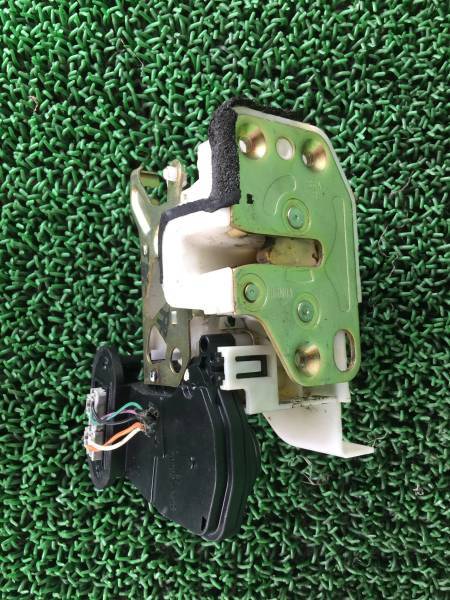 ライフ（JB5）JB7 右フロント ドアロック アクチュエーター ソレノイド ドアロックソレノイド 送料510円 管理号28714