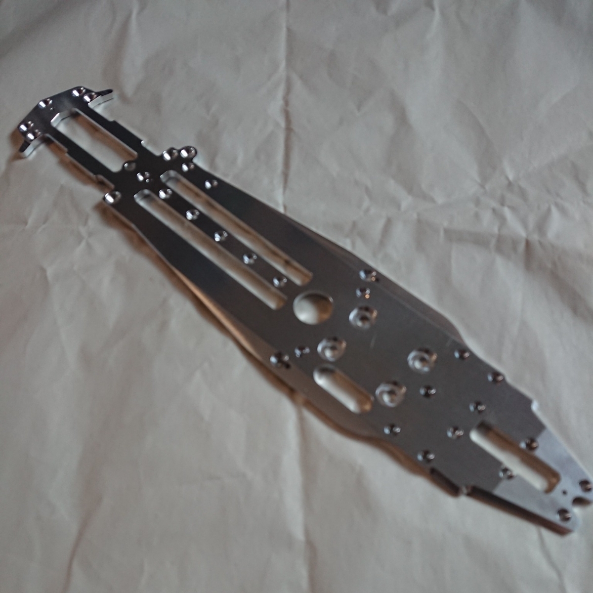 無限精機 1/8 MRX6 H2411 未走行 シャーシ ムゲン に興味をもって