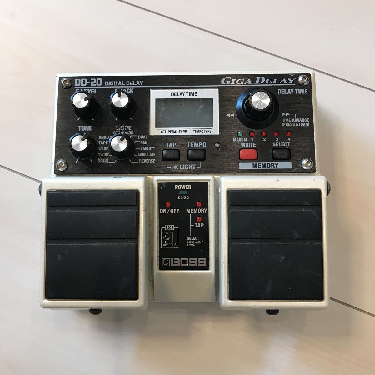 BOSS☆DD-20☆GIGA DELAY☆エフェクター☆ジャンク に興味をもって