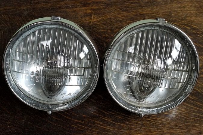 バンプラ ジャガーMk2等 LUCAS ルーカス フォグレンジャーランプ バックマウント式 ミニ ADO16 MG TR等