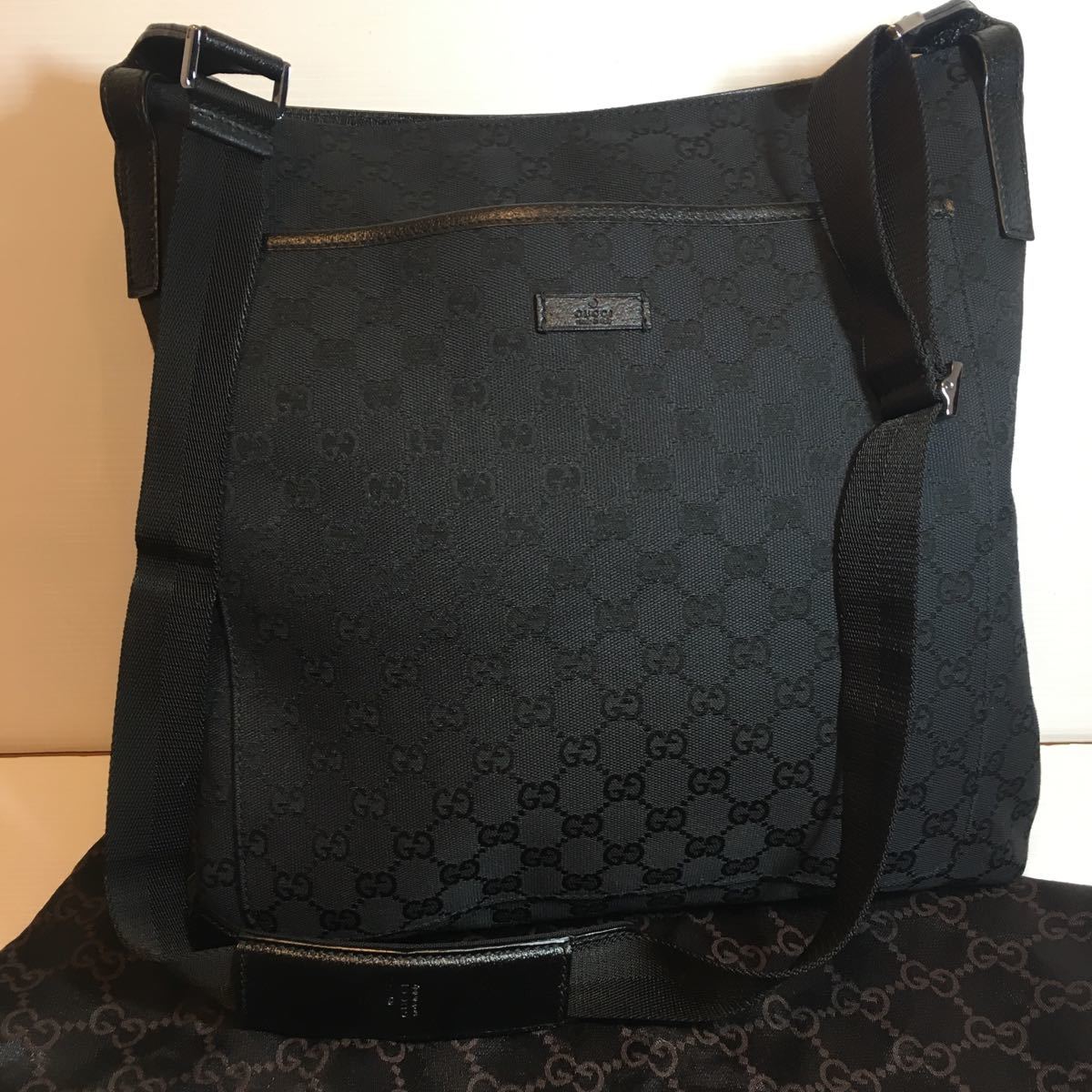未使用 グッチ メンズ GG キャンバス レザー 革 ショルダー バッグ 黒