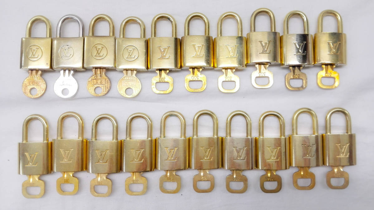 ジャンク まとめ売り 大量 まとめて 50点 セット LOUIS VUITTON ルイ・ヴィトン 南京錠 鍵 パドロック ゾロ目有